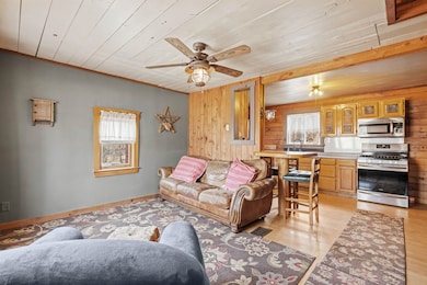 Open Concept Living!