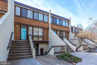 2222 S Randolph St unit 2, Arlington, VA 22204 - photo 2