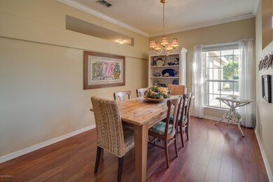 06 Dining Room View 1