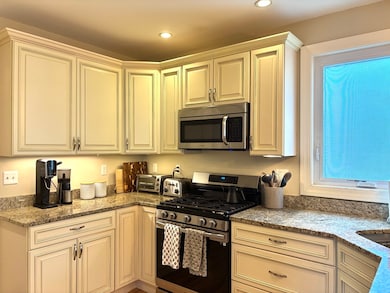 610 South St unit 2, Roslindale, MA 02131 - photo 5