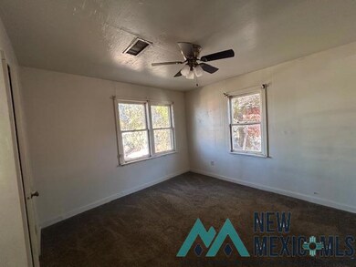 2019 Georgia St, Carlsbad, NM 88220 - photo 5