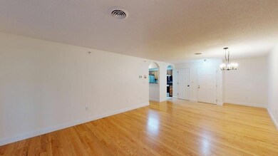 5 Bartemus Trail unit U202, Nashua, NH 03063 - photo 7