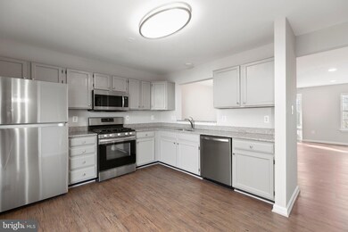 785 General Wallace Ct, Warrenton, VA 20186 - photo 2