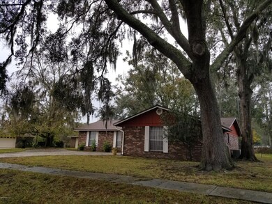 7030 Bakersfield Dr, Jacksonville, FL 32210 - photo 2