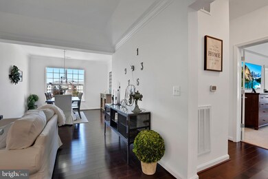 8611 Wintergreen Ct unit 402, Odenton, MD 21113 - photo 5