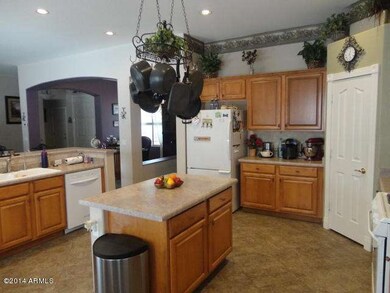KITCHEN DOUBLE ISLANDS