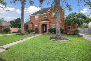 12310 Wealdstone Dr, Tomball, TX 77377 - photo 2