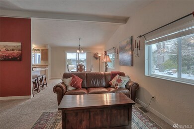 911 243rd St SW, Bothell, WA 98021 - photo 7