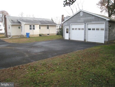 124 E Olive St, Westville, NJ 08093 - photo 6