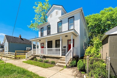 1165 Wager St (Exterior)-3