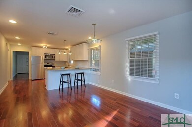 Gorgeous open kitchen & dining