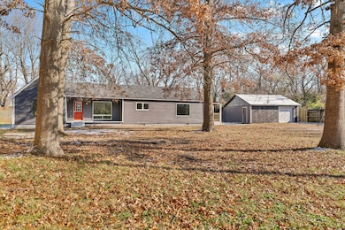 654 S Laurel Ave, Springfield, MO 65802 - photo 5