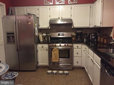 22 Andover Place, Trenton, NJ 08691 - photo 3