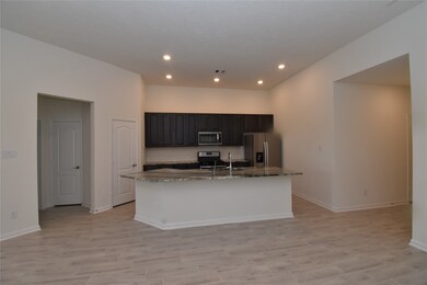 39205 Canyonville Ct, Magnolia, TX 77354 - photo 3