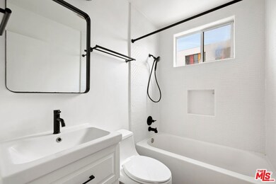 200 N Rampart Blvd, Los Angeles, CA 90026 - photo 6