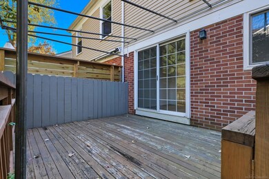 1340 Kings Cove Dr unit 1, Rochester Hills, MI 48306 - photo 3