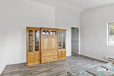 06-207 E Red Hill Rd, Central, UT 84722,