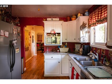 72464 Lentz Rd, Rainier, OR 97048 - photo 7