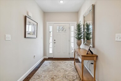 22 Auburn St unit A, Newburyport, MA 01950 - photo 3