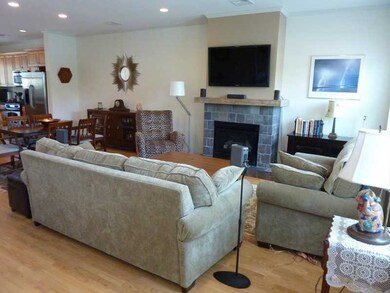 265 Post Rd unit 2, Warwick, RI 02888 - photo 2