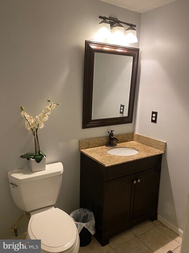 9621 Glendower Ct, Laurel, MD 20723 - photo 2