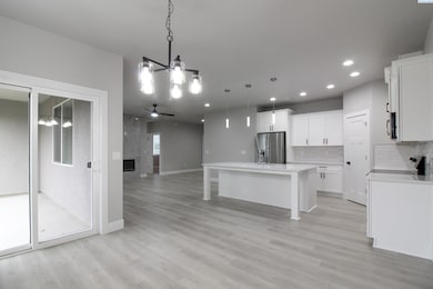 716 N Road 42, Pasco, WA 99301 - photo 2