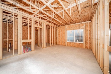 2539 Harrier Dr, Junction City, KS 66441 - photo 5