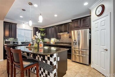 Highly upgraded huge kitchen w/Espresso cabinetry,