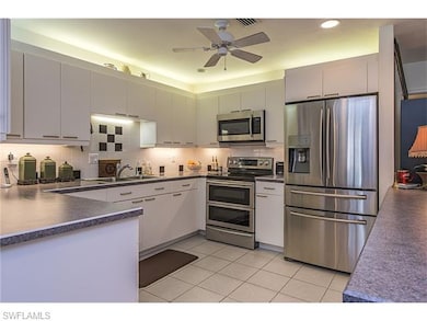 880 8th Ave S unit 301, Naples, FL 34102 - photo 3