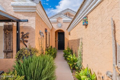 9-web-or-mls-Sandford-9