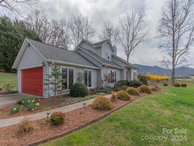 11 Lady Bug Ln, Leicester, NC 28748 - photo 2