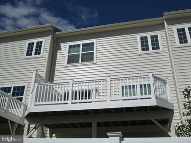 15321 Tewkesbury Place, Upper Marlboro, MD 20774 - photo 2