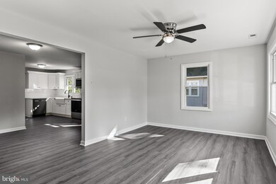 347 N Broad St, Clayton, NJ 08312 - photo 2