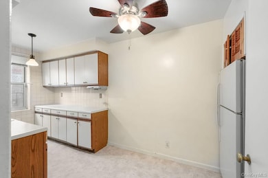 485 Bronx River Rd unit A21, Yonkers, NY 10704 - photo 5