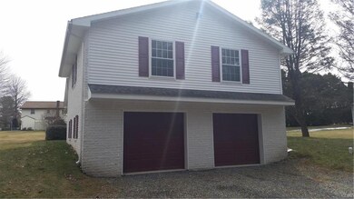 53 Kaup Ave, Tamaqua, PA 18252 - photo 3