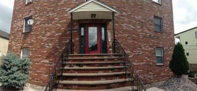 45 Cottage St unit 8, Lynn, MA 01905 - photo 2