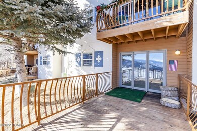 28_Exterior_1800x1200_3812691