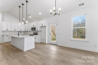 1216 Waterford Dr, Lincolnton, NC 28092 - photo 7