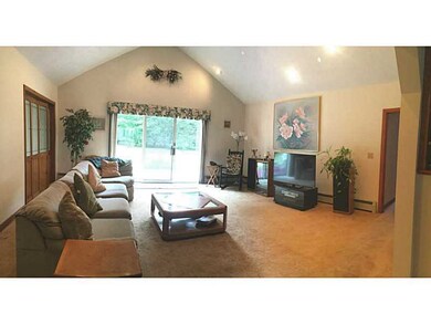 252 Park View Ave, Warwick, RI 02888 - photo 2