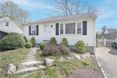 18 2nd St, Smithfield, RI 02917 - photo 4