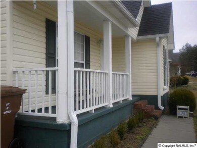covered front porch,