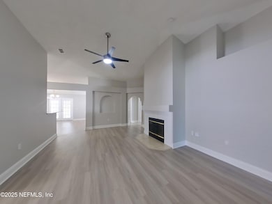 2_pc_AAGsOWjgsu_EVJS0BV6EA_layout_1