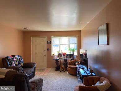 17924 Golf View Dr, Hagerstown, MD 21740 - photo 5