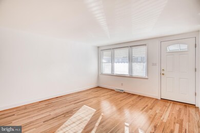 5467 Bucknell Rd, Baltimore, MD 21206 - photo 7