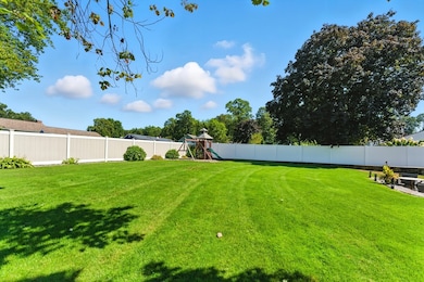 51 Newcrest St, Ludlow, MA 01056 - photo 7