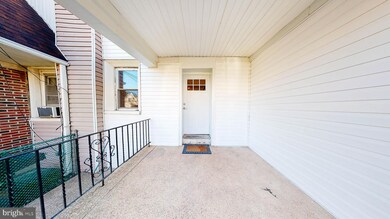 7142 Radbourne Rd, Upper Darby, PA 19082 - photo 3