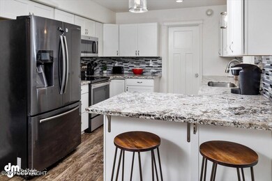 07-Kitchen_DMD_7861