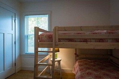 17 Boughton Rd, Newport, RI 02840 - photo 6