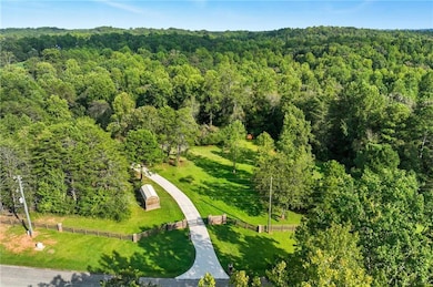 6101 Smith Mill Rd, Gainesville, GA 30506 - photo 5