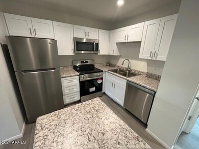 4901 S Calle Los Cerros Dr unit 265, Tempe, AZ 85282 - photo 2